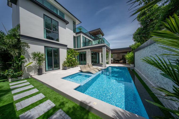 รูป 🏖️ พูลวิลล่าส่วนตัว ใกล้ชายหาด | 6+1 ห้องนอน | ราคา 49.9 ลบ. Nagawari Luxury Pool Villa - รูปที่ 4/25