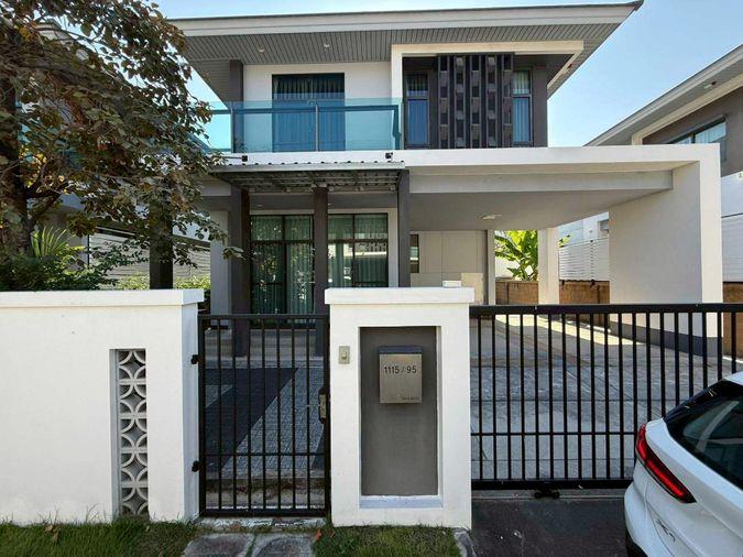picture Setthasiri Pattanakarn, original design of Modern Nostalgia, fully decorated, ready to move in  - 2/13