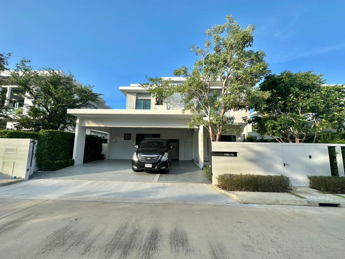 picture Mantana Bangna Km.15 for rent next to Club House - 1/19