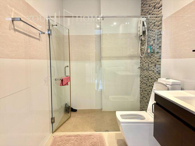 picture Casalunar Paradiso, 2 bedrooms, 2 bathrooms, sea view, beautiful room, 96 sq m, 8th floor. - 17/25