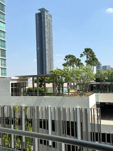 picture Supalai Oriental Sukhumvit 39 | Premium 1BR Pool-View Condo in Asoke-Phrom Phong 30,000 THB / Month - 10/12