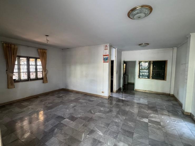 picture ✅ Special Deal – Best Price in the Project -
Preecha Suwinthawong Village - 4/21