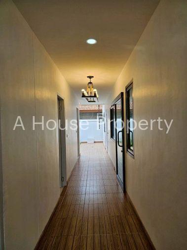 รูป ขายบ้านเดี่ยวพัทยา ซอยสยามคันทรีคลับ รีโนเวทใหม่ พร้อมเข้าอยู่ - รูปที่ 13/19