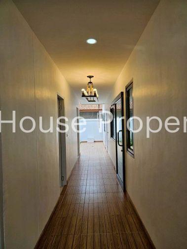 รูป ขายบ้านเดี่ยวพัทยา ซอยสยามคันทรีคลับ รีโนเวทใหม่ พร้อมเข้าอยู่ - รูปที่ 13/19