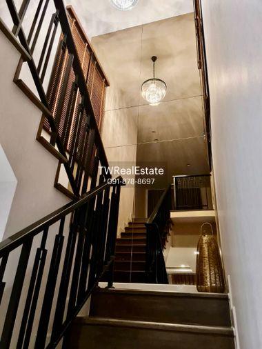 รูป ขายบ้านเดี่ยว 2 ชั้น Bangkok Boulevard พระราม 9 บ้านหรูสภาพเยี่ยม ตกแต่งคลาสสิก Built-in ครบ พร้อมเข้าอยู่ ทำเลศักยภาพกรุงเทพกรีฑาตัดใหม่ - รูปที่ 12/18