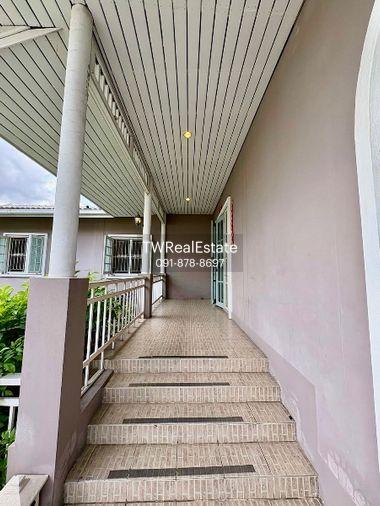 picture For Sale: Corner Detached House on Sukhumvit 101 Large Land Plot 149 SQ.W. | Split-Level L-Shape Design | Near BTS Punnawithi - 20/36