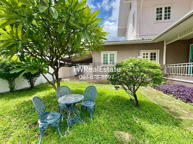 picture For Sale: Corner Detached House on Sukhumvit 101 Large Land Plot 149 SQ.W. | Split-Level L-Shape Design | Near BTS Punnawithi - 3/36