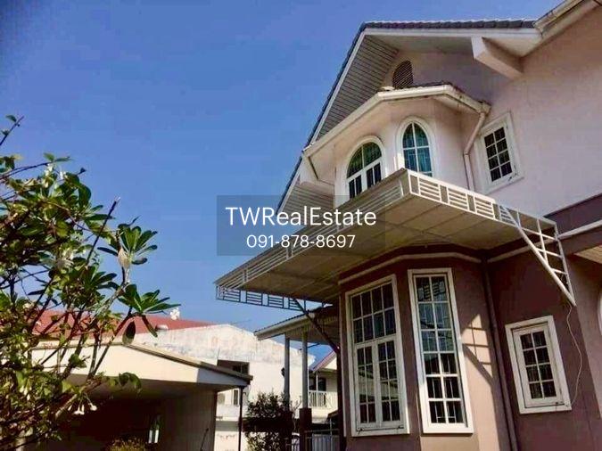 picture For Sale: Corner Detached House on Sukhumvit 101 Large Land Plot 149 SQ.W. | Split-Level L-Shape Design | Near BTS Punnawithi - 35/36