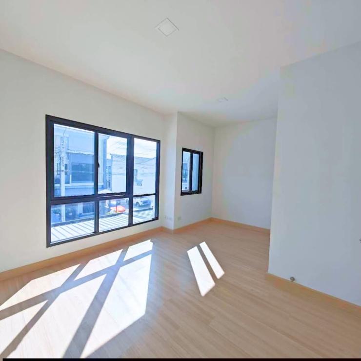 picture ✅ Cheapest Unit in the Project – The Thamm 2 Onnut–Motorway
✅ Deep Backyard, Large Land Plot | ✅ New House with Extension - 3/11