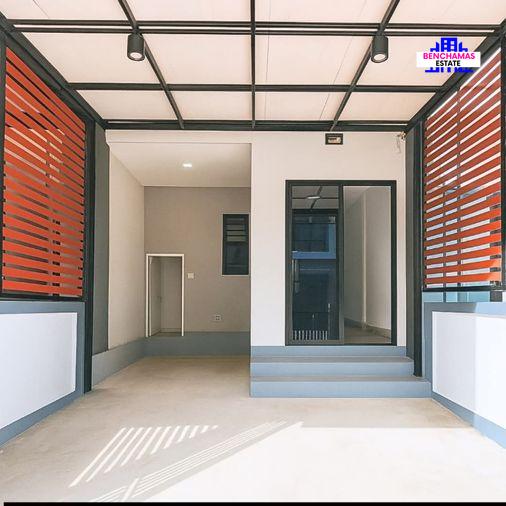picture ✅ Cheapest Unit in the Project – The Thamm 2 Onnut–Motorway
✅ Deep Backyard, Large Land Plot | ✅ New House with Extension - 8/11