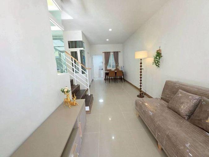 picture Two-story townhome for sale in Golden Town Kao Kilo, Sriracha. Corner unit. - 2/15