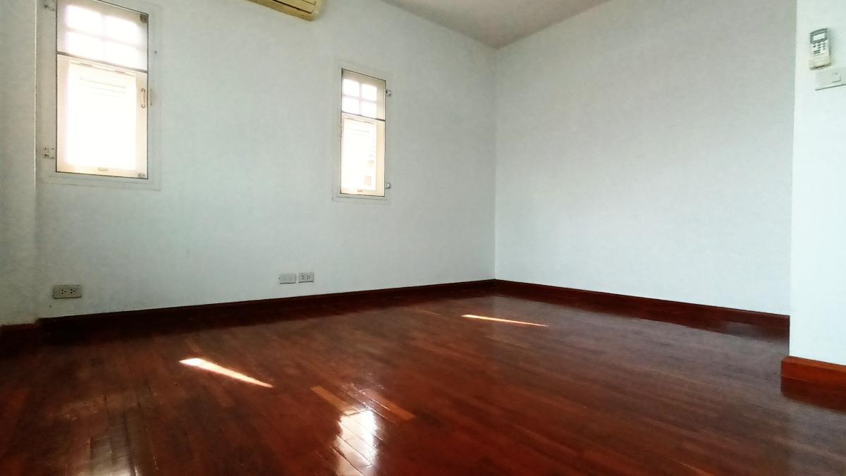 รูป ขายถูก! บ้านเดี่ยววิวโล่ง เงียบสงบ 3 นอน 3 น้ำ | หมู่บ้านวาสินี ลาดพร้าว 101 - รูปที่ 13/16