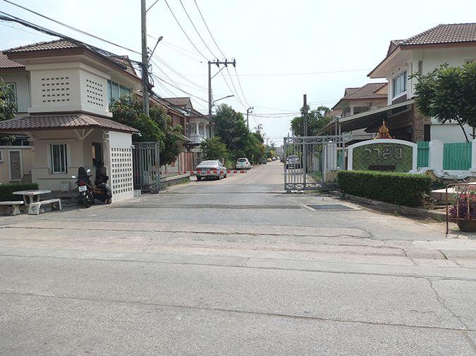 รูป ขายถูก! บ้านเดี่ยววิวโล่ง เงียบสงบ 3 นอน 3 น้ำ | หมู่บ้านวาสินี ลาดพร้าว 101 - รูปที่ 2/16