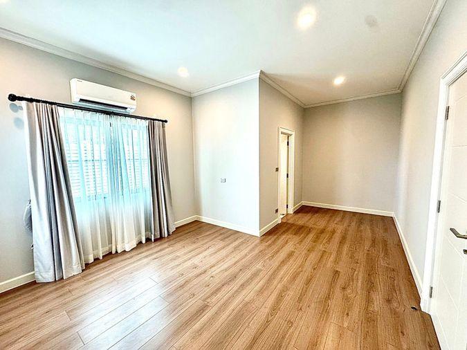 picture 4-Bedroom Detached House for Rent – Setthasiri Bangna–Suvarnabhumi - 16/20