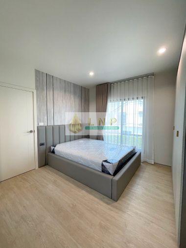 รูป 🏠 ให้เช่าบ้าน : Pimnara Srinakarin-Bangna (พิมนารา ศรีนครินทร์-บางนา) รหัสทรัพย์ | 📌LNP-H815 - รูปที่ 1/28