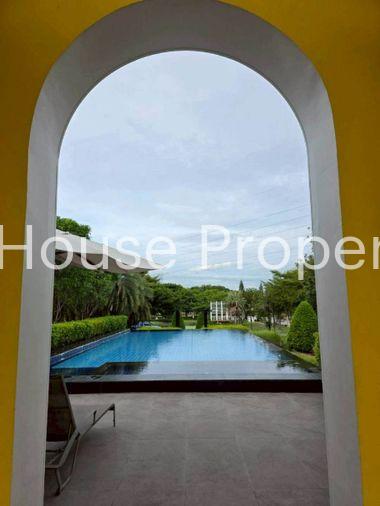 picture Two-story townhome for sale in Golden Town Kao Kilo, Sriracha. Corner unit. - 15/15