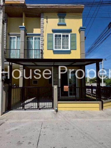 picture Two-story townhome for sale in Golden Town Kao Kilo, Sriracha. Corner unit. - 1/15