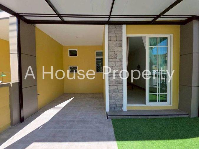 picture Two-story townhome for sale in Golden Town Kao Kilo, Sriracha. Corner unit. - 12/15