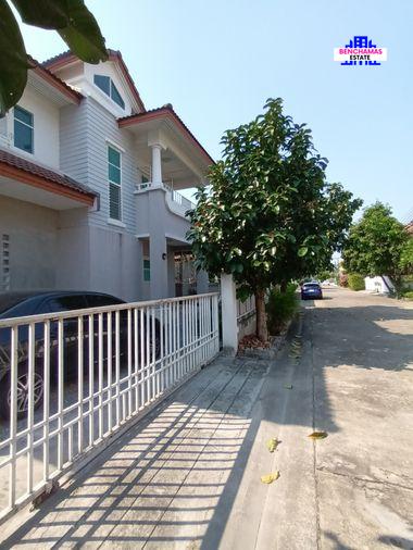 รูป ขายถูก! บ้านเดี่ยววิวโล่ง เงียบสงบ 3 นอน 3 น้ำ | หมู่บ้านวาสินี ลาดพร้าว 101 - รูปที่ 3/16