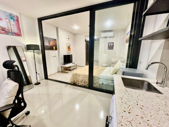 picture 🎈#OL2408_243 🎈💥Urgent💥 Available March 21, 2026. Click quickly before it's gone‼️ For Rent 22k.🔥 XT Huai Khwang Condo - 8/22