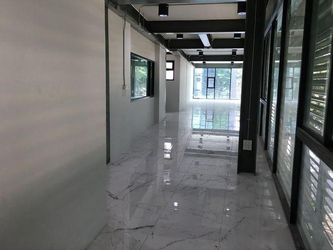 picture Office space for rent, Bang Rak . - 2/2