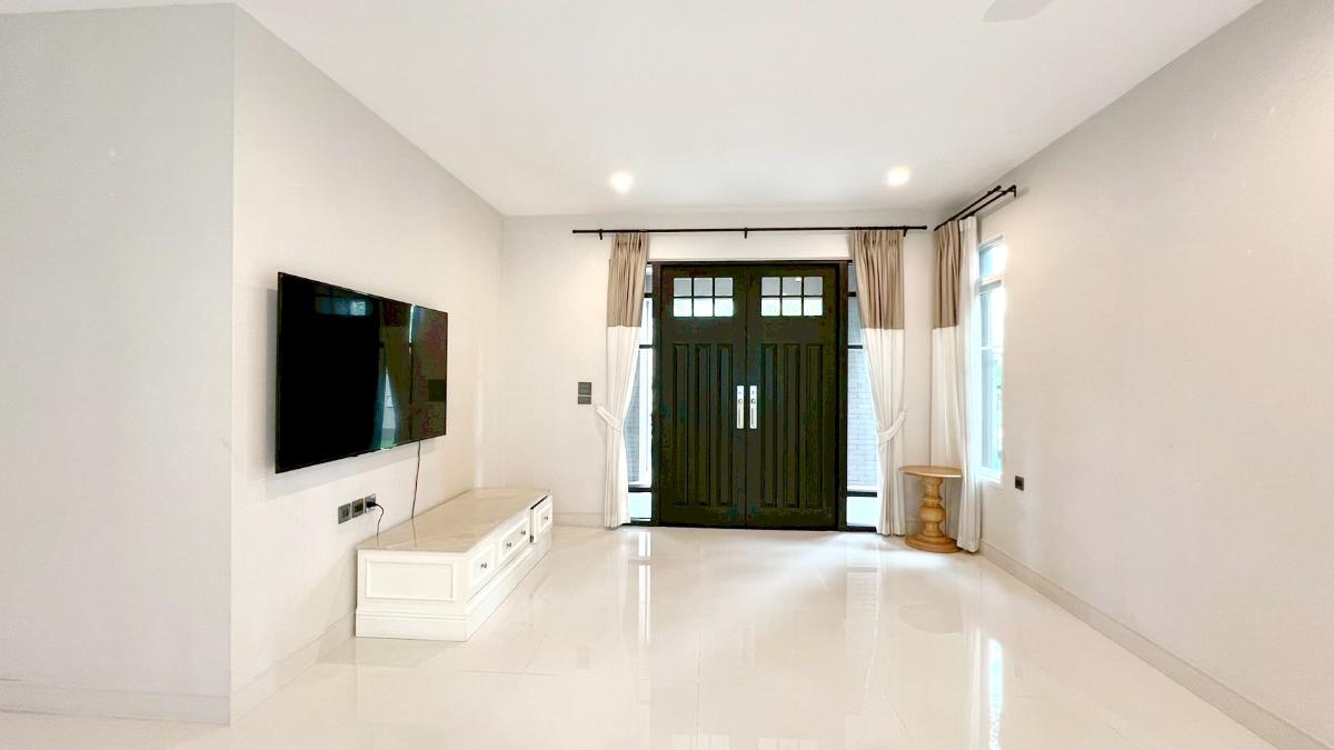 รูป ขายบ้านหรู พร้อมอยู่  นันทวัน บางนา กม.7 - รูปที่ 10/20