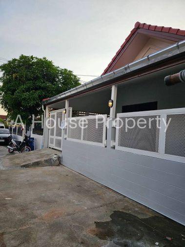 รูป ขายบ้านแฝด หมู่บ้านโชคชัยวิลเลจ 2 ซอยวัดเขาน้อย พัทยา ชลบุรี - รูปที่ 16/16