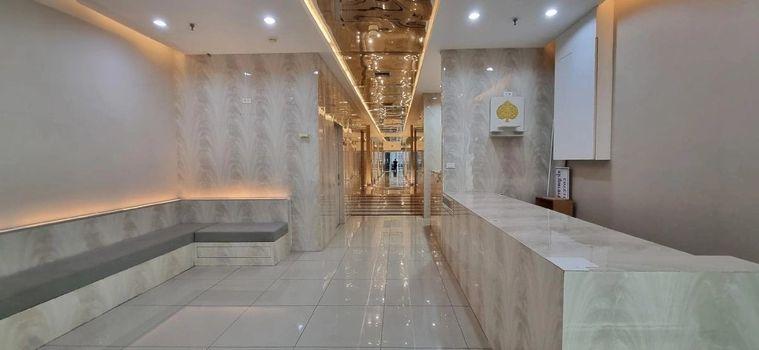 picture Commercial space for rent in a prime location, near BTS Ratchathewi, located in condominium. - 2/12