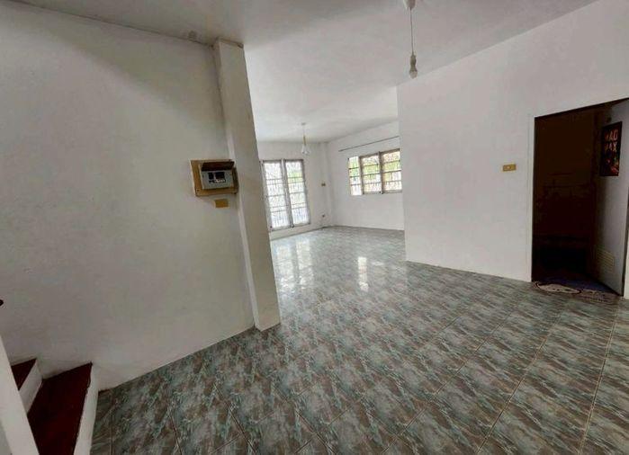 รูป ขายบ้านเดี่ยวมือสอง เขตบางแสน ใกล้มหาวิทยาลัยบูรพา ชลบุรี  - รูปที่ 4/10