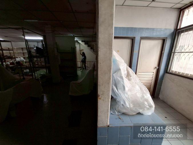 รูป อาคารพาณิชย์ 4.5 ชั้น (สำนักงาน+ร้านค้า)ใจกลางเมือง ใกล้ BTS สะพานควายและอารีย์ ถนนประดิพัทธิ์ แขวงพญาไท เขตพญาไท กรุงเทพฯ - รูปที่ 38/58