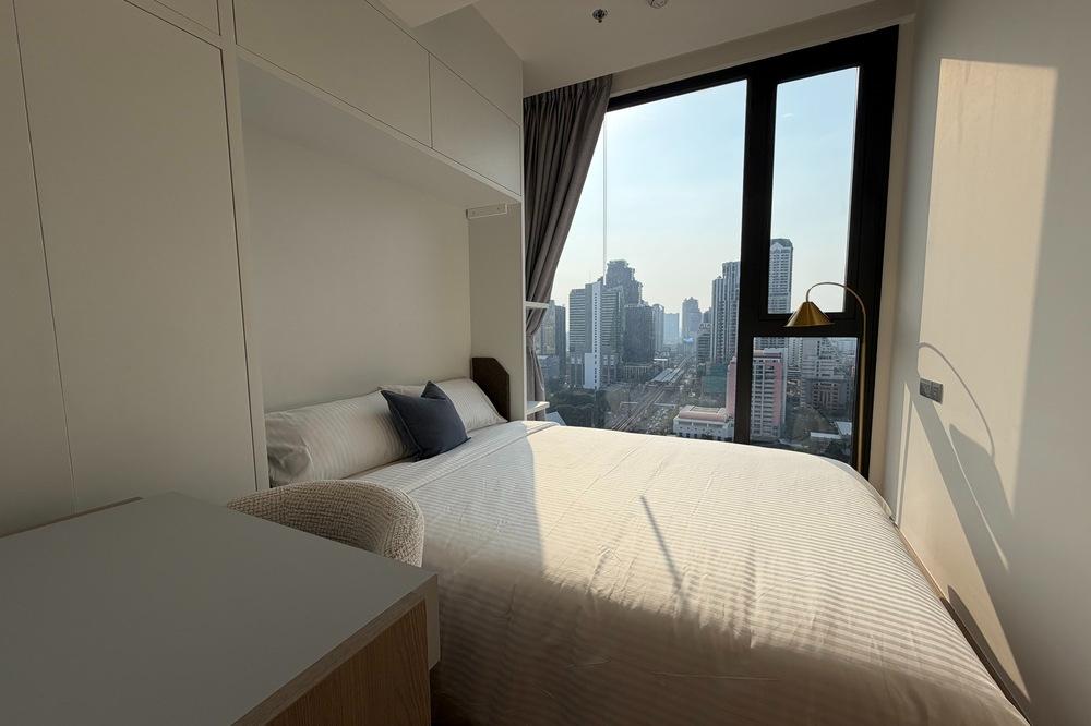 รูป 🔥 สำหรับเช่า !! คอนโดระดับ Super Luxury, ห้องหายาก, ชั้นสูง 33+, วิวเมือง !! Code C20260200017..Anil Sathorn 12, 2 นอน, 2 น้ำ, แต่งครบ, พร้อมเข้าอยู่ - รูปที่ 7/8