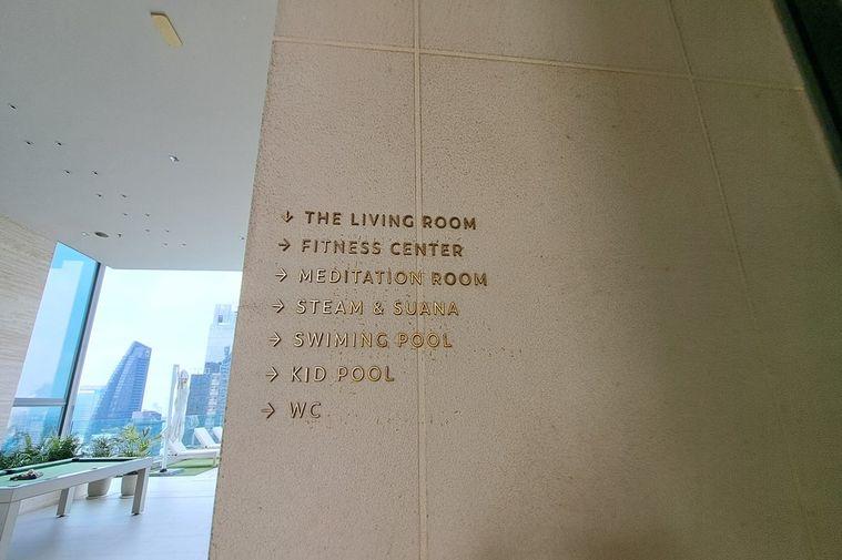 รูป เช่า ! คอนโด SUPER LUXURY, ทำเลทอง, ชั้นสูง 13+, ห้องทิศใต้ ! Code C20231000609...The Strand Thonglor, 2 ห้องนอน, 2 ห้องน้ำ, แต่งครบ, พร้อมเข้าอยู่ 📣 - รูปที่ 18/18