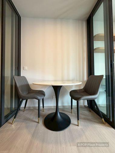 picture Aspire Onnut Station 1 bed 1 bath size 30 sqm 28+ floor can negotiate. Line : @apopplace - 5/10