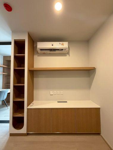 picture Aspire Onnut Station 1 bed 1 bath size 30 sqm 28+ floor can negotiate.         Line : @apopplace - 4/10