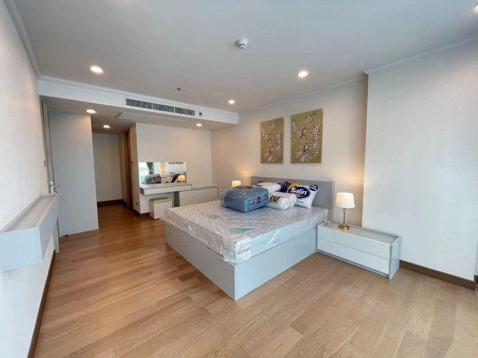 picture DT-1040 Supalai Oriental Sukhumvit 39, good location near BTS Phrom Phong.  - 8/8