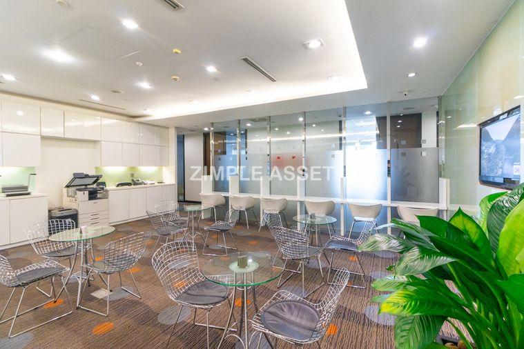 picture Premium fully serviced office spaces for rent at Athenee Tower, 23rd floor, Wireless Road. Flexible short-term rental options. - 30/32