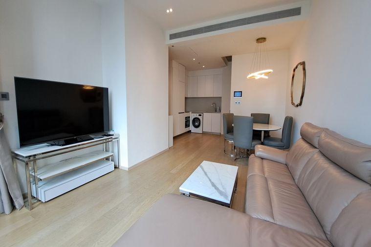 รูป เช่า ! คอนโด SUPER LUXURY, ทำเลทอง, ชั้นสูง 13+, ห้องทิศใต้ ! Code C20231000609...The Strand Thonglor, 2 ห้องนอน, 2 ห้องน้ำ, แต่งครบ, พร้อมเข้าอยู่ 📣 - รูปที่ 5/18