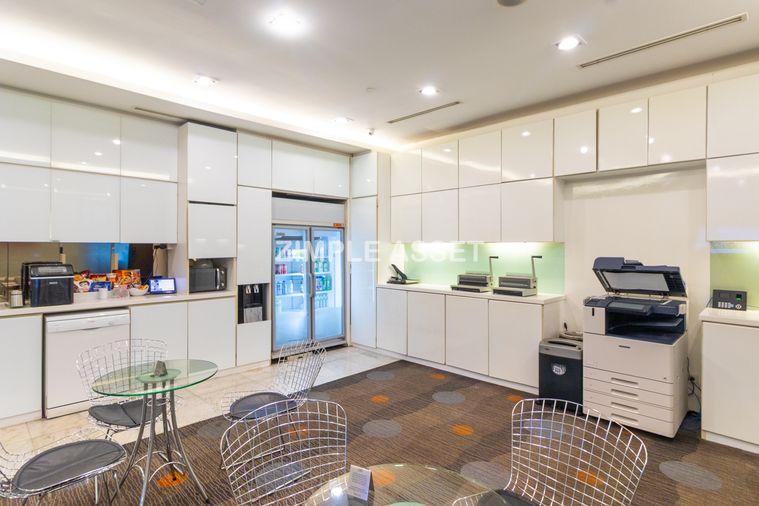 picture Premium fully serviced office spaces for rent at Athenee Tower, 23rd floor, Wireless Road. Flexible short-term rental options. - 31/32