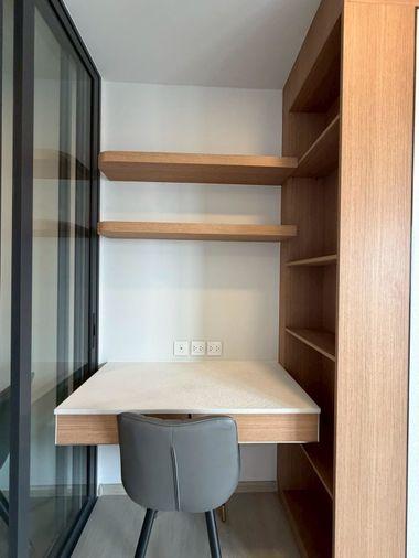 picture Aspire Onnut Station 1 bed 1 bath size 30 sqm 28+ floor can negotiate.         Line : @apopplace - 8/10