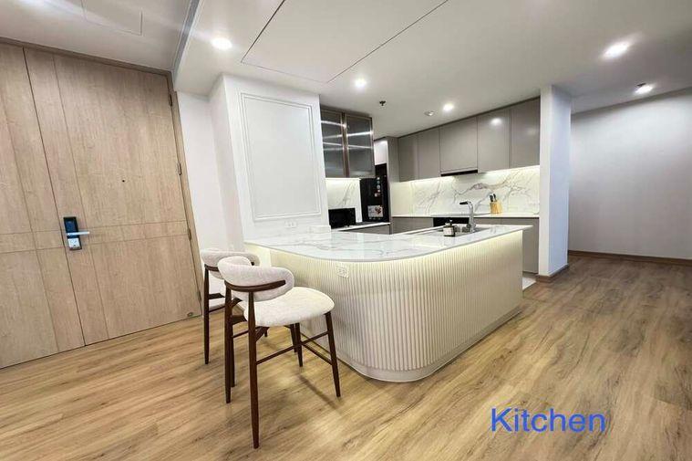 รูป 🔥 สำหรับเช่า !! ห้องนั่งเล่นกว้าง, ชั้นสูง 14++ !!🔥 Code C20260200033......The Royal Saladaeng, 2 ห้องนอน, 2 ห้องน้ำ, แต่งครบ, พร้อมเข้าอยู่ 📣📣 - รูปที่ 5/10