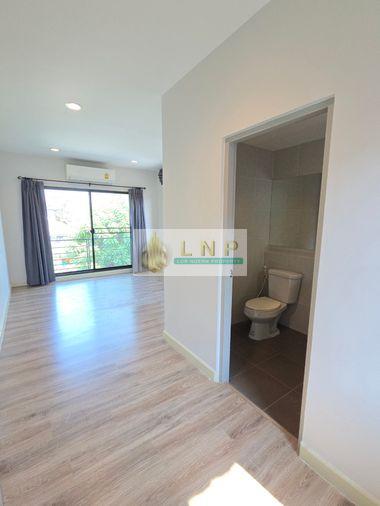 รูป 🏠 ขายบ้าน : Pave Pracha Uthit 90 (เพฟ ประชาอุทิศ 90) รหัสทรัพย์ | 📌LNP-H828 - รูปที่ 8/17