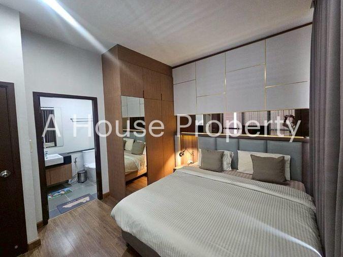 picture Luxury condo for sale, The Sky Sriracha. Beautiful penthouse duplex unit, move in Ready - 9/14