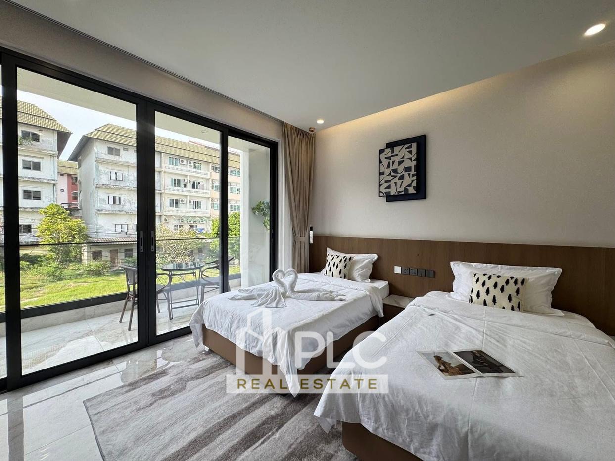รูป Pool Villa for sale in Jomtien Pattaya with 5 Bedrooms - รูปที่ 7/13