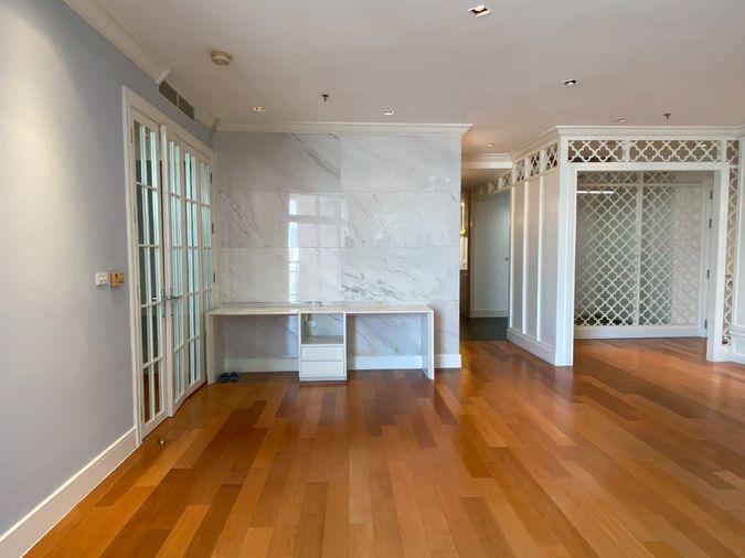 picture S1009 Condo for Sale: Chatrium Riverside Condominium - 11/26