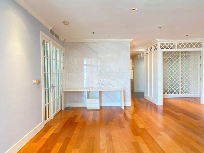 picture S1009 Condo for Sale: Chatrium Riverside Condominium - 10/26