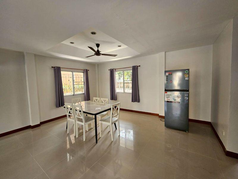 picture Selling a used detached house in the Baan Srinakarin project, Sriracha, Chonburi. - 5/16