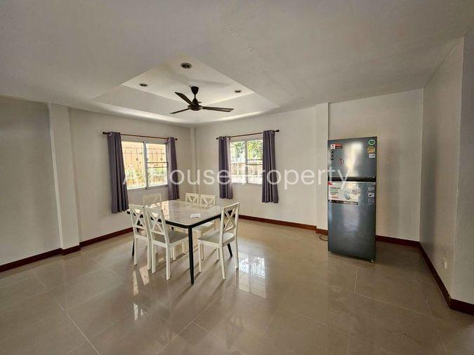 picture Selling a used detached house in the Baan Srinakarin project, Sriracha, Chonburi. - 5/16