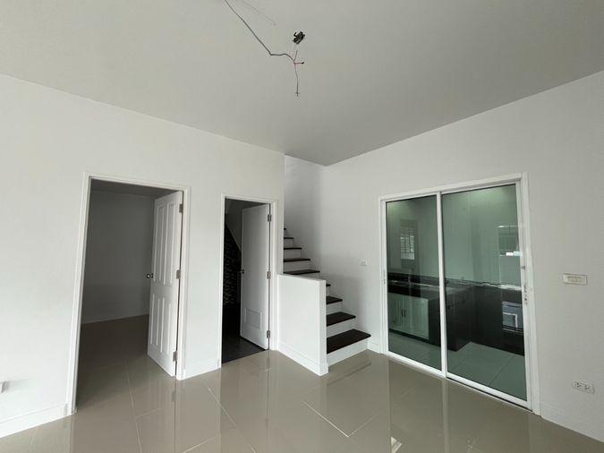รูป ทาวน์เฮ้าส์ 2 ชั้น โครงการ เดอะโมดิช บางบัวทอง (หลังมุม) (Renovate)  ถนนลำโพ-วัดศรีเขตขันวนาราม ตำบลลำโพ บางบัวทอง นนทบุรี (ราคาถูก!  2,090,000 บาท ) - รูปที่ 19/36