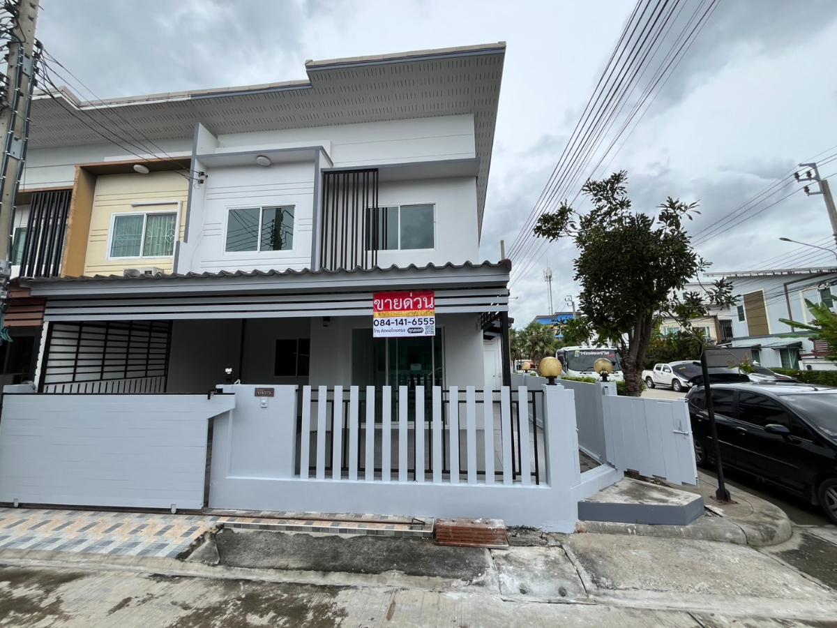 รูป ทาวน์เฮ้าส์ 2 ชั้น โครงการ เดอะโมดิช บางบัวทอง (หลังมุม) (Renovate)  ถนนลำโพ-วัดศรีเขตขันวนาราม ตำบลลำโพ บางบัวทอง นนทบุรี (ราคาถูก!  2,090,000 บาท ) - รูปที่ 1/36
