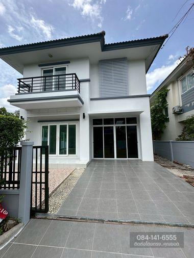 picture The Living By Kunalai Nonthaburi - 2/13